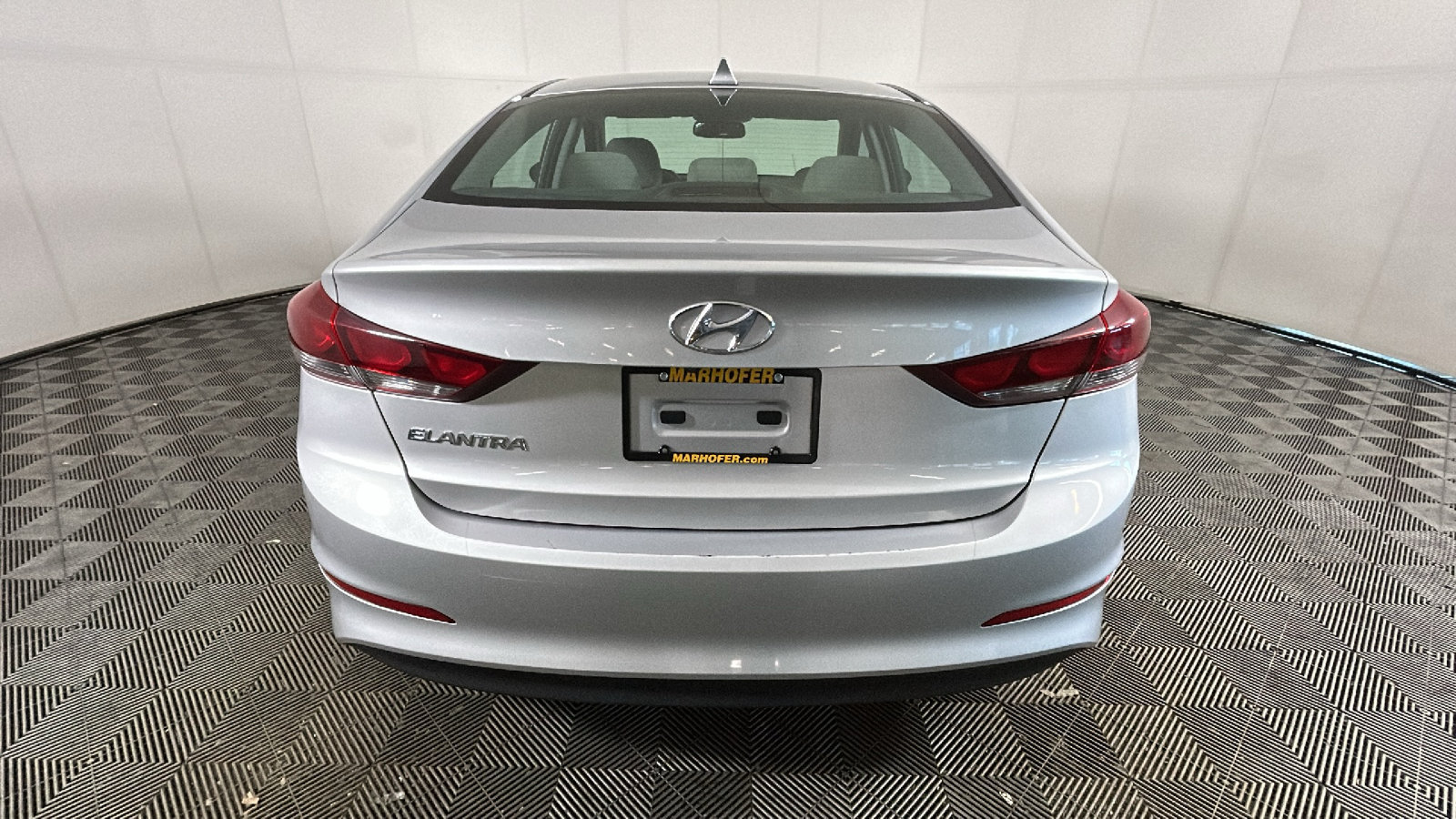 Used 2018 Hyundai Elantra Value Edition w/ Cargo Package FWD image 4