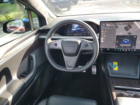 Used 2023 Tesla Model X AWD/4WD image 13