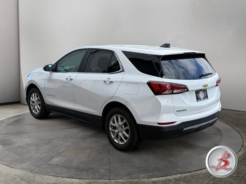 Used 2024 Chevrolet Equinox LT AWD/4WD image 3