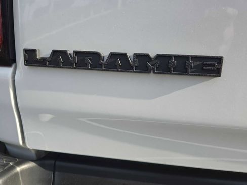 Used 2024 RAM 1500 Laramie image 14