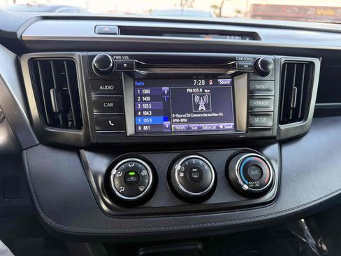 Used 2017 Toyota RAV4 LE w/ Carpet Mat Package FWD image 17
