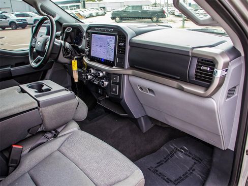 Used 2024 Ford F150 XLT image 18