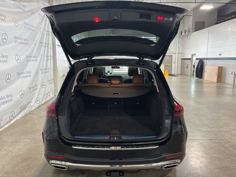 New 2026 Mercedes-Benz GLE 450 4MATIC image 16