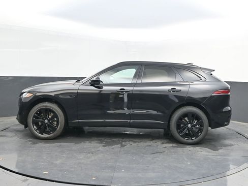 Used 2026 Jaguar F-PACE R-Dynamic S image 2