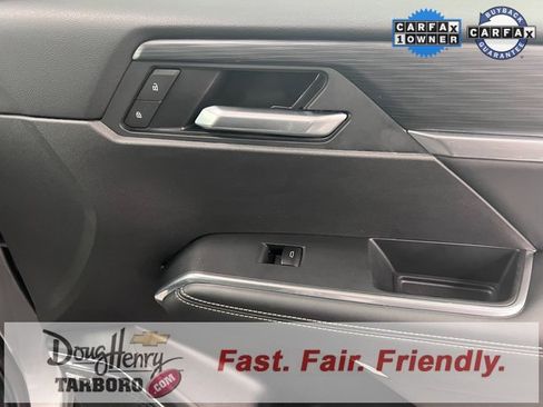 Used 2025 GMC Acadia Elevation image 42