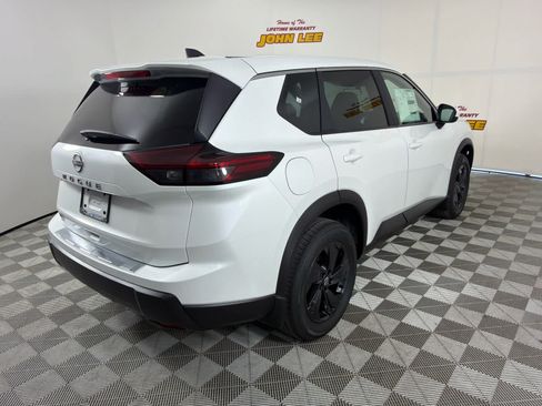 New 2026 Nissan Rogue SV FWD image 6