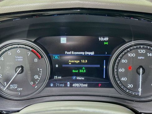 Used 2021 Cadillac XT5 Premium Luxury FWD image 10