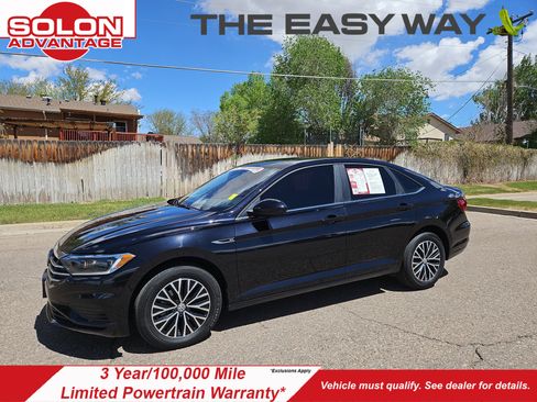 Used 2019 Volkswagen Jetta SEL w/ Cold Weather Package FWD image 1