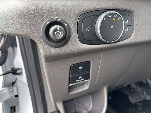 New 2026 Ford Transit 350 XL image 40