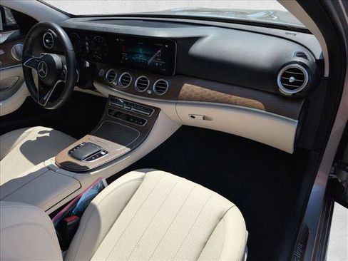Used 2022 Mercedes-Benz E 350 Sedan image 22
