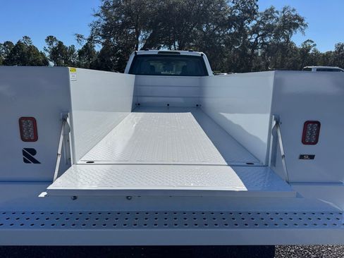 New 2025 Ford F450 XL image 23