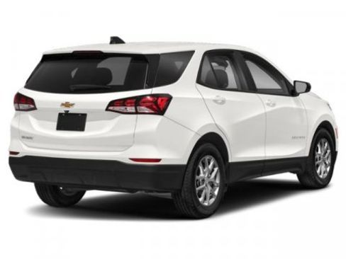 Used 2024 Chevrolet Equinox LT w/ LPO, Floor Liner Package image 3