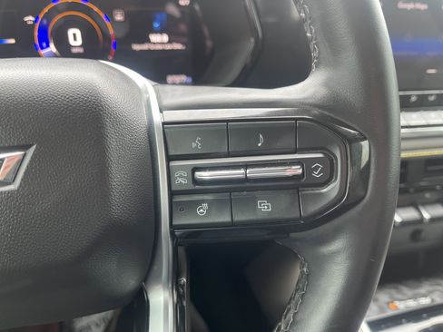 Used 2023 Chevrolet Colorado ZR2 w/ ZR2 Convenience Package III image 22