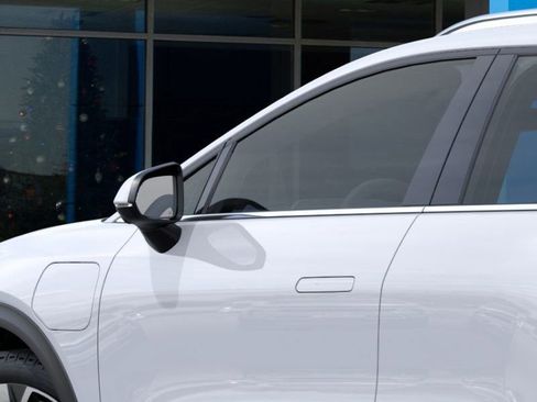 New 2026 Chevrolet Equinox EV LT w/ Convenience Package II image 12