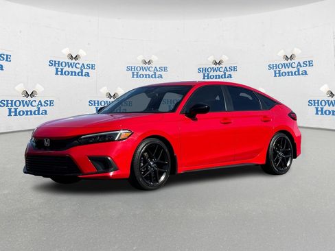 Used 2022 Honda Civic Sport image 2