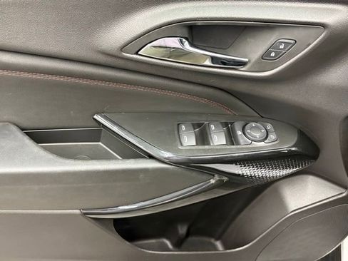 Used 2025 Chevrolet Trax RS w/ Driver Confidence Package image 11