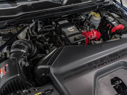 Used 2022 RAM 3500 Limited image 63