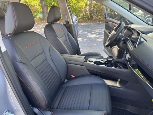 New 2026 Nissan Rogue SV AWD/4WD image 10