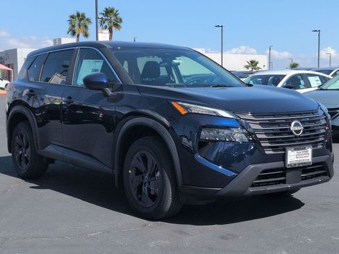New 2026 Nissan Rogue SV image 6