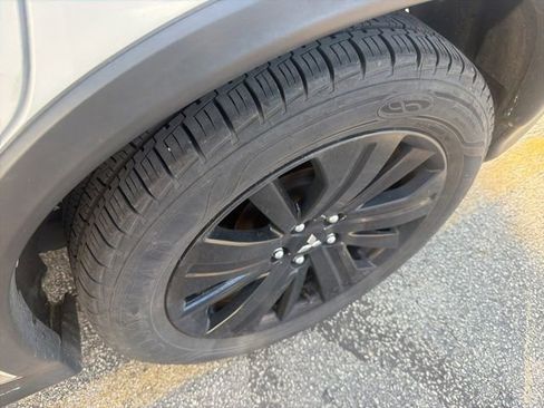 Used 2020 Mitsubishi Outlander Sport SE AWD/4WD image 11