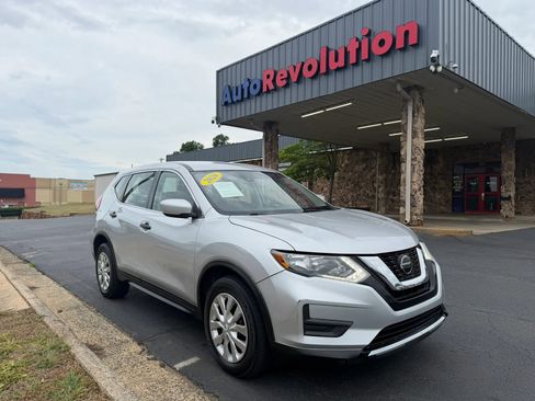 Used 2020 Nissan Rogue S AWD/4WD image 1