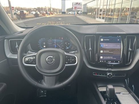 Certified 2025 Volvo XC60 B5 Plus w/ Climate Package image 18