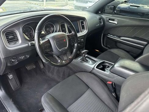 Used 2019 Dodge Charger R/T image 19