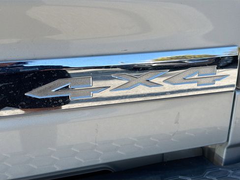 Used 2016 RAM 1500 Limited image 11