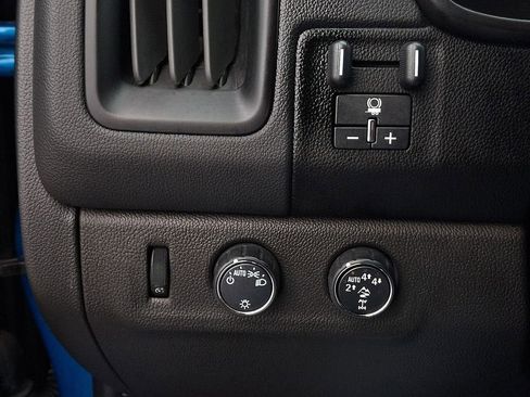 Certified 2022 Chevrolet Colorado ZR2 AWD/4WD image 28