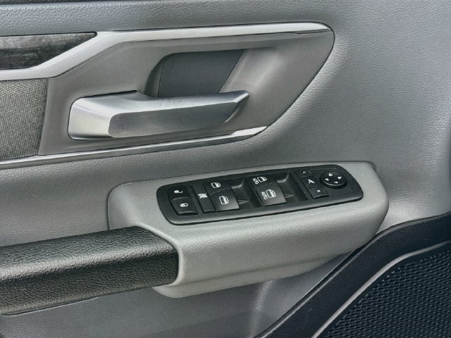 Used 2021 RAM 1500 Big Horn AWD/4WD image 23