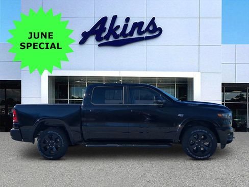 New 2026 RAM 1500 Big Horn AWD/4WD image 1