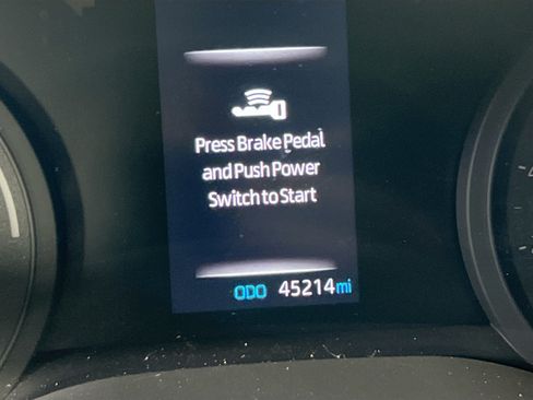 Used 2022 Toyota Sienna XSE AWD/4WD image 12
