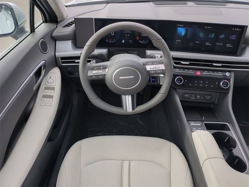 New 2026 Hyundai Sonata SEL image 17