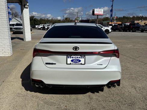 Used 2021 Toyota Avalon XSE w/ Carpet Mat Package (TMS) image 6