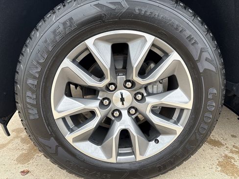 Used 2019 Chevrolet Silverado 1500 RST w/ All-Star Edition image 9