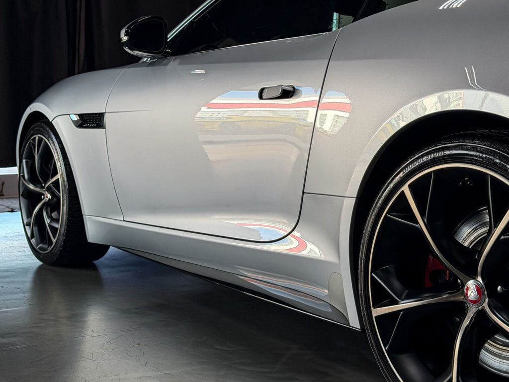 Used 2015 Jaguar F-TYPE R RWD image 63