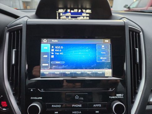 Used 2022 Subaru Forester Premium image 12