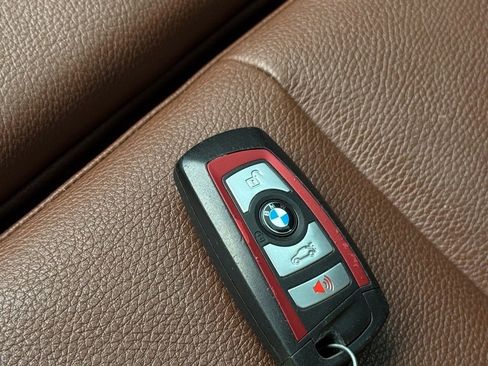 Used 2017 BMW 230i Convertible image 25