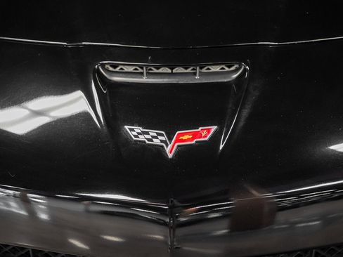 Used 2007 Chevrolet Corvette Z06 w/ Preferred Equipment Group image 5