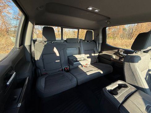 Used 2020 Chevrolet Silverado 1500 RST w/ All-Star Edition image 27