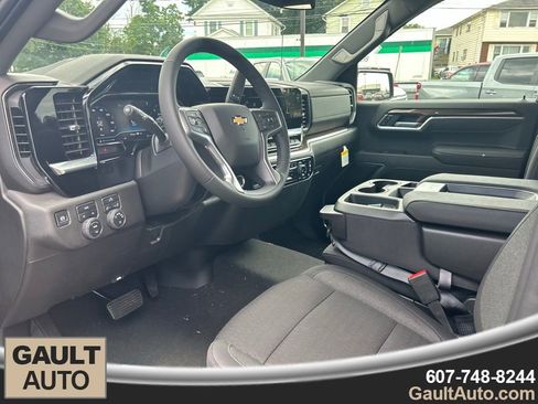 New 2025 Chevrolet Silverado 1500 LT image 10