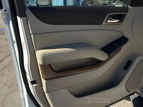 Used 2020 GMC Yukon XL Denali image 19