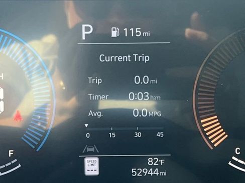 Used 2024 Hyundai Kona SEL image 11