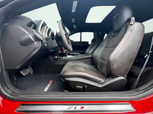 Used 2014 Chevrolet Camaro ZL1 RWD image 16