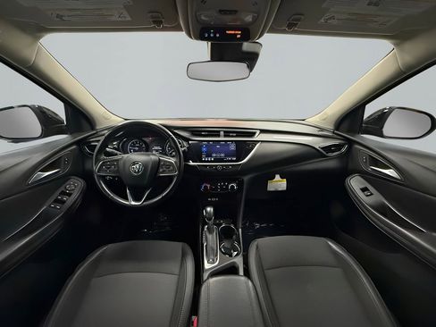 Used 2021 Buick Encore GX Preferred w/ Sport Touring Package FWD image 14