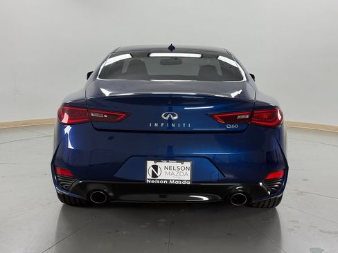 Used 2017 INFINITI Q60 3.0t w/ Cargo Package RWD image 7