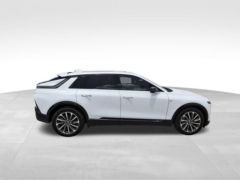 New 2027 Cadillac Lyriq Sport AWD/4WD image 5