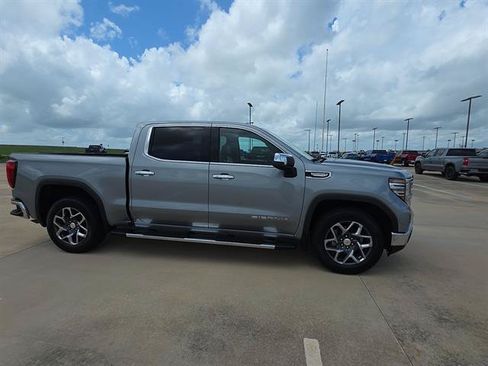 Used 2024 GMC Sierra 1500 SLT RWD image 7