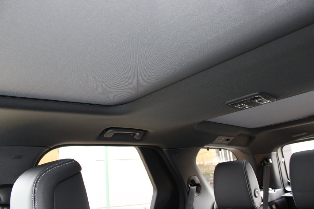 New 2026 Land Rover Discovery Dynamic SE AWD/4WD image 26