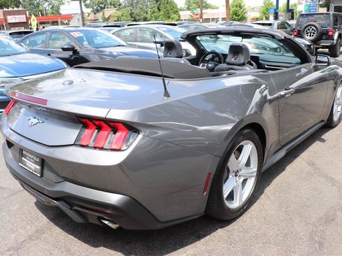 Used 2026 Ford Mustang Premium RWD image 5